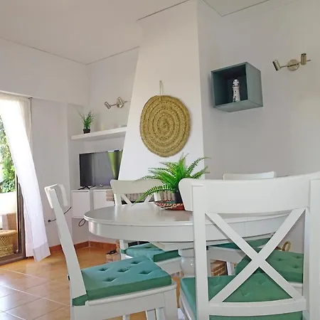 Espuma De Mar En Primera Línea De Playa De Apartamento *