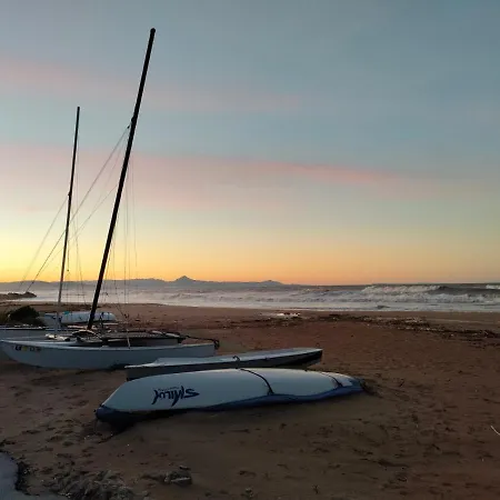 Espuma De Mar En Primera Línea De Playa De Apartamento Dénia